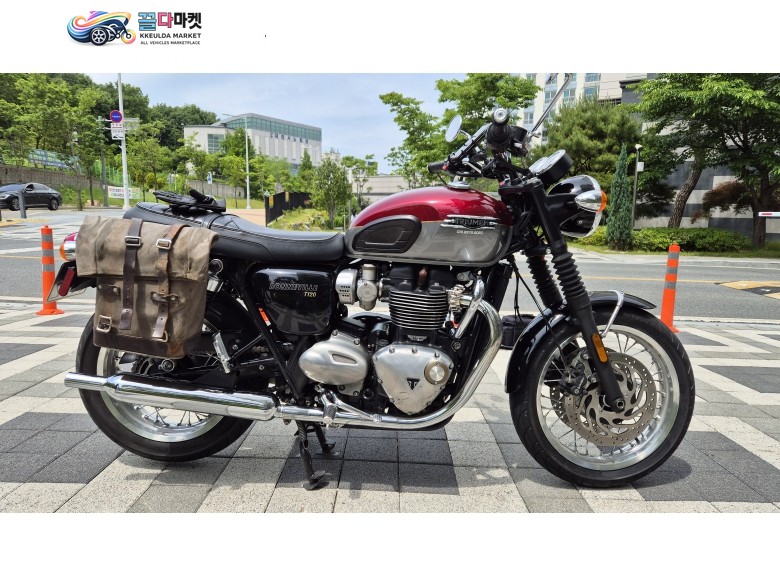 23년식 본네빌 t120 팝니다