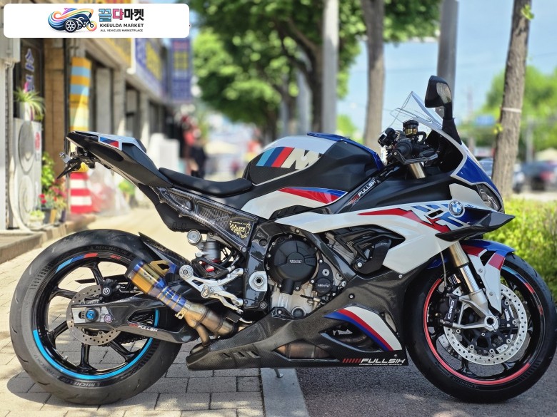 [수원 동문모터스] S1000RR 카본파츠 다수 장착 차량 판매합니다.