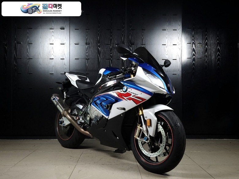 [BMW 공식모델] S1000RR ABS PRO 슈퍼 스포츠 - 정품 떼르미뇨니 풀배기 구변완료 - 무사고 관리잘된 깔끔한 홈서비스 중고매물 - 정직한 최고가 대차 및 매입을 도와드립니다