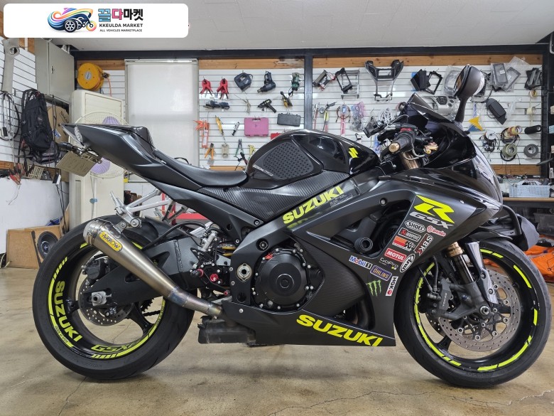 깨끗한 GSX-R1000 판매합니다