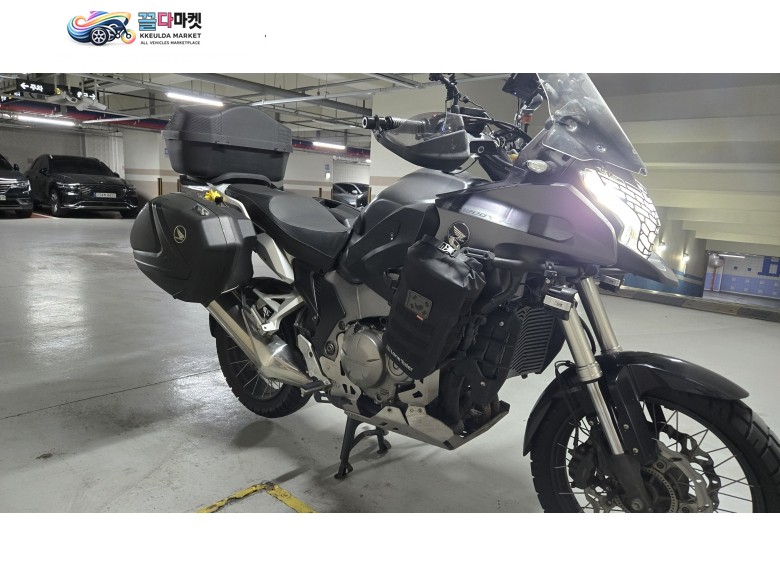 VFR1200xc 투어러 풀튠 판매합니다.