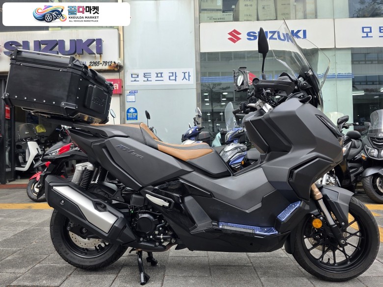 혼다 ADV350 최상컨디션 및 많은 옵션 차량 판매합니다.