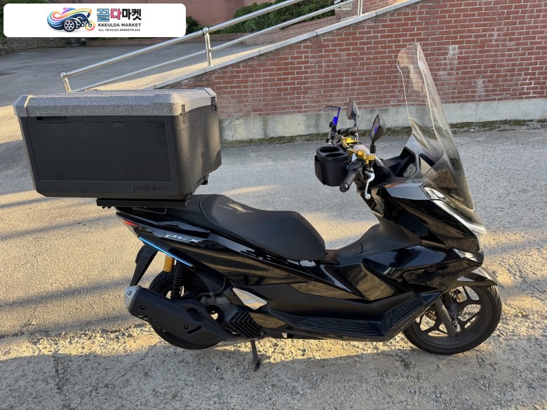 pcx125 25년식 abs모델 신형 배달풀셋팅 팝니다