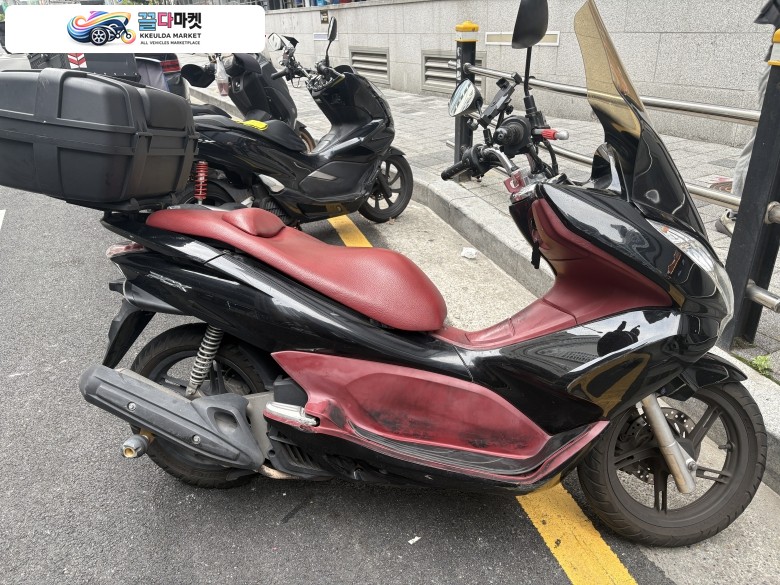 14년식 pcx125 잘 나갑니다