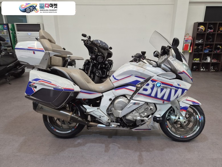 K1600GTL 익스클루시브 옵션좋고 정비잘되어 있는 차량