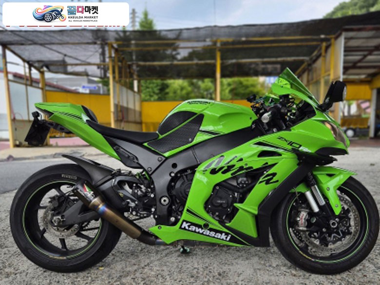 풀튜닝 ZX-10RR 오스틴 풀배기 최저가 급매합니다