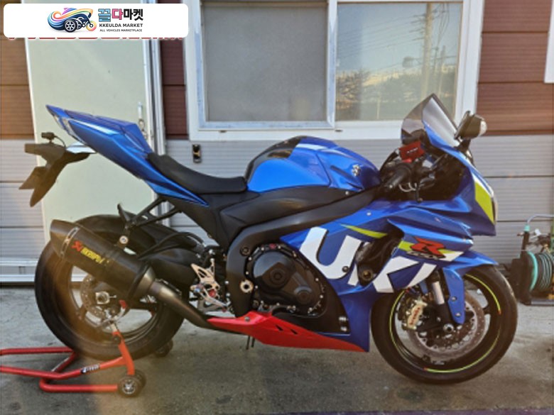 15년식 r1000 팝니다