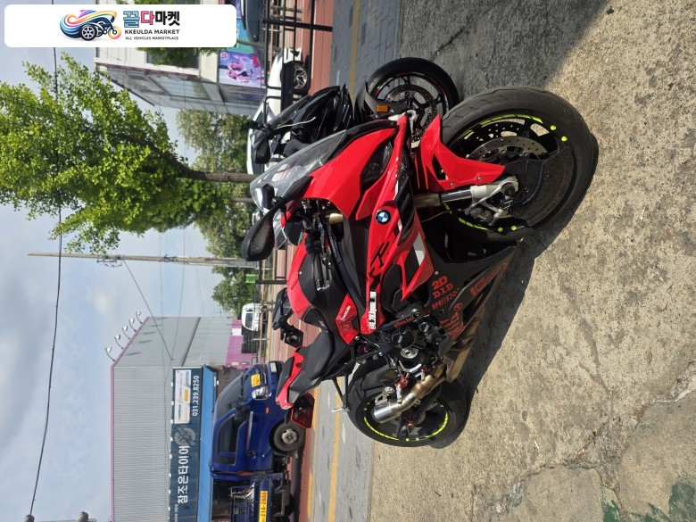23년신 s1000rr 옵션많은거 팝니다