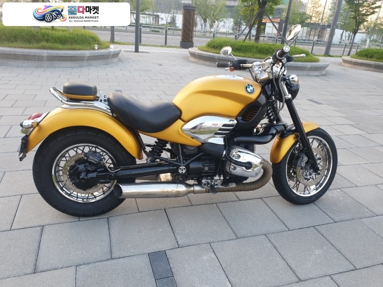 BMW R1200C 판매 합니다.