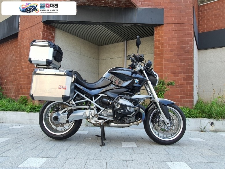 BMW R1200R
