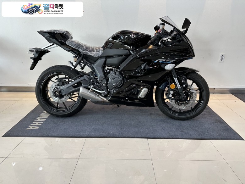 야마하 4S 딜러 천안점 모토프로 입니다 YZF-R7 신차 판매합니다