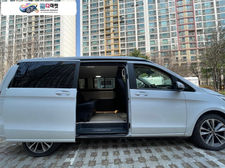 벤츠 v300D 4MATIC MARCOPOLO  국내 단 한대