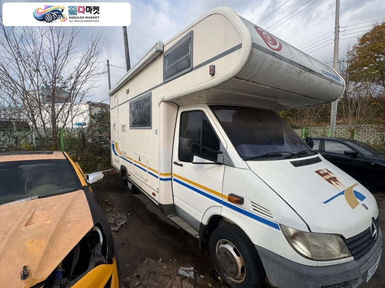 EURA MOBIL 캠핑카 판매합니다.
