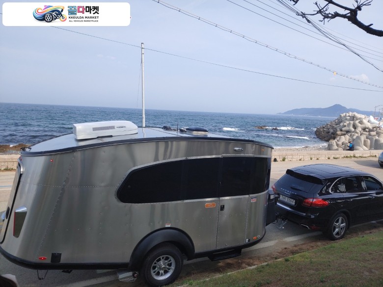 에어스트림 베이스캠프