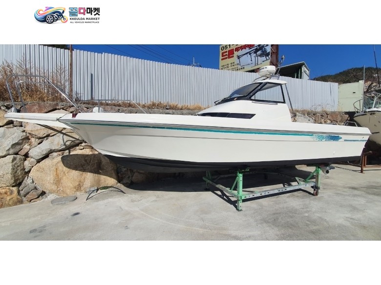 피싱보트 야마하 UF-25 신형 야마하 F225마력