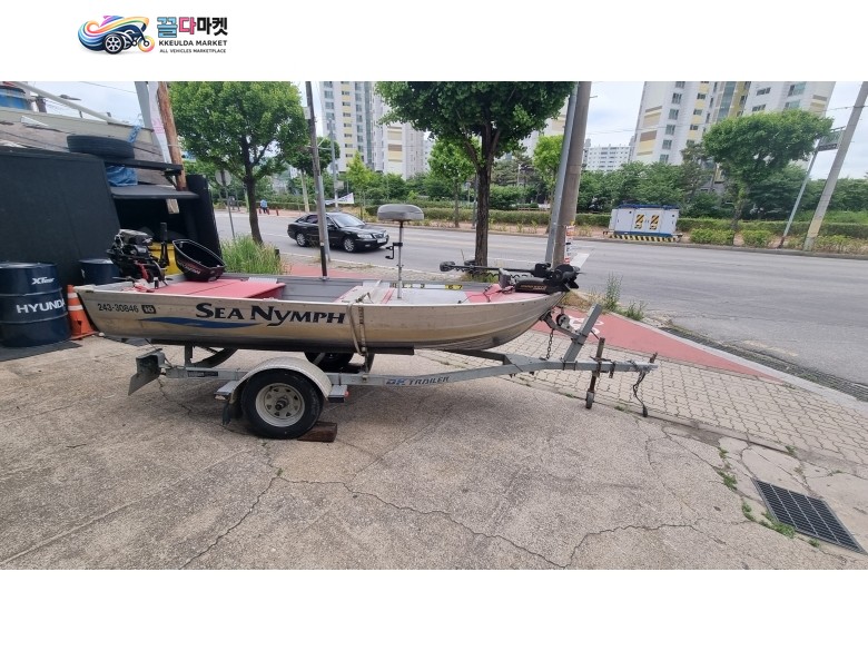 12fr 씨님프 배스보트 판매합니다 