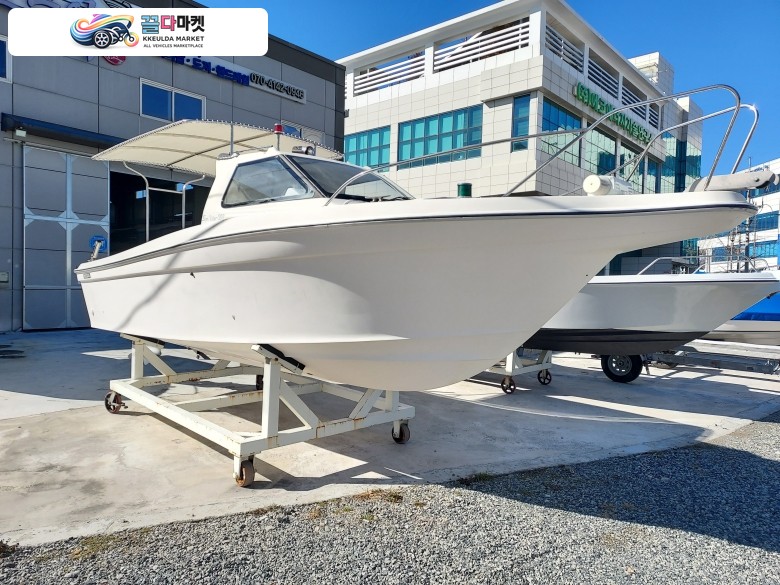 닛산 Sun Fisher 700