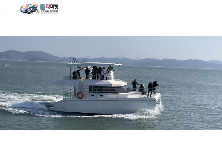 36ft 파워 카타마란