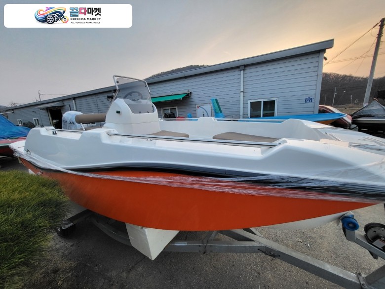 수입 레저 보트 V2  5.0 판매 (100hp 선외기)  가격조정!!