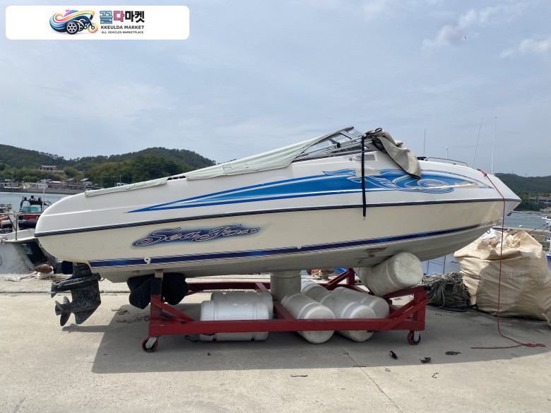 [SEA FOX 204] 낚시 보트 2000년식 머큐리 3.0GS 엔진 135마력