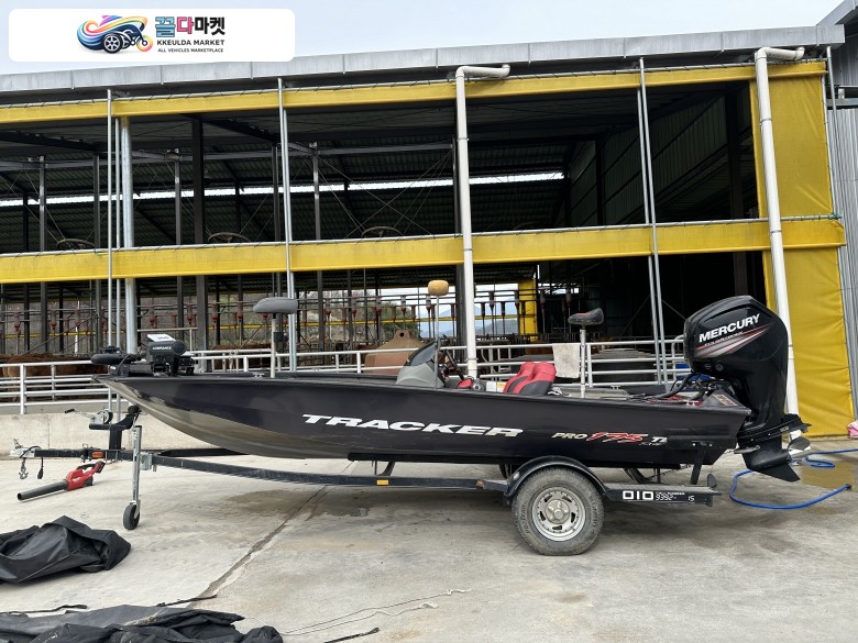 트래커 175  TXW, HP 115 4Cycle.