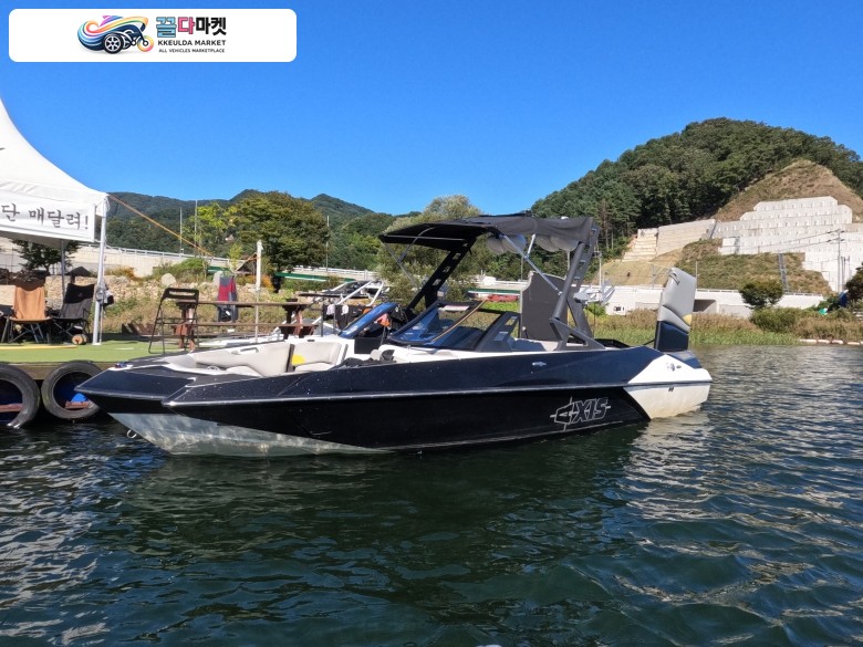 말리부 AXIS A22 선내기