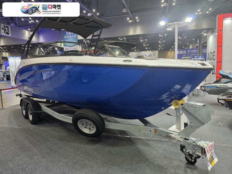 야마하 제트보트 AR250 25년-새제품 1900cc 신형엔진2개 장착 연비좋고 힘좋은 390마력 판매합니다~