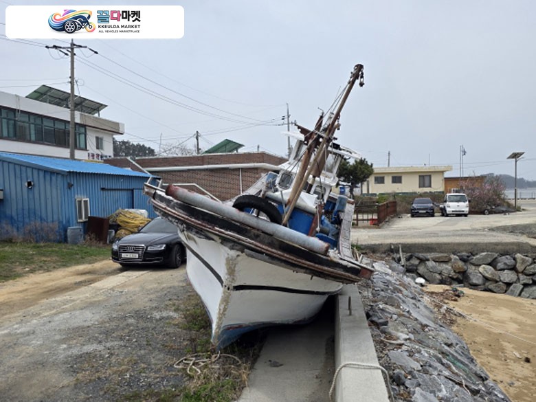 경남 9.77톤 연안복합 허가만 팝니다....