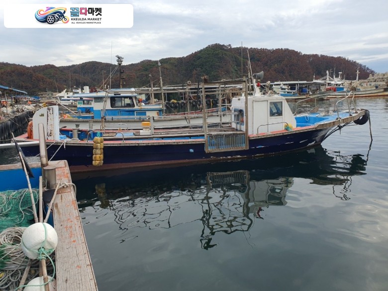 레져선 4.57톤 선내기 판매합니다. (다이버 전용선)