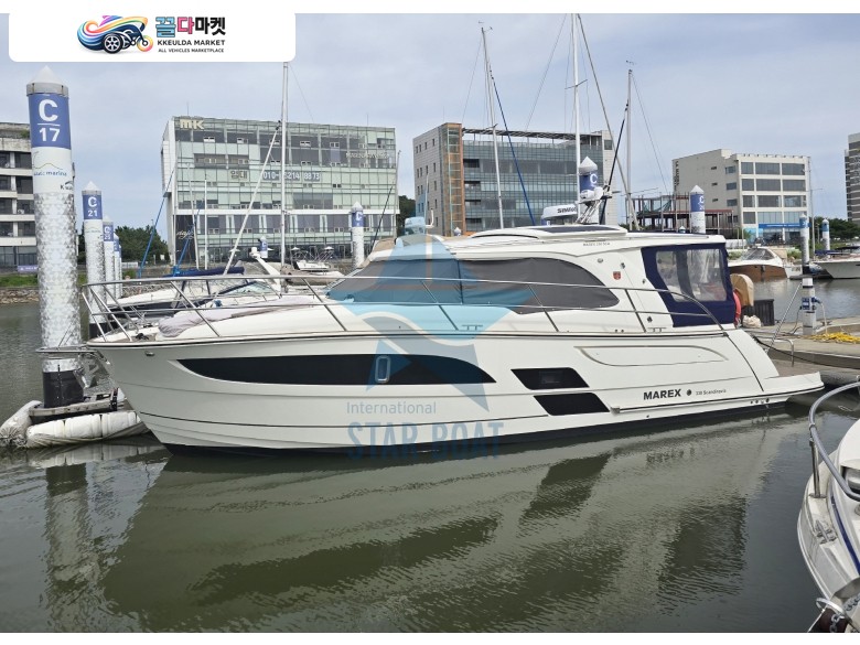 노르웨이의 프리미엄 파워요트, 마렉스 Marex 330 스칸디니비아 2024년형 [스타보트]