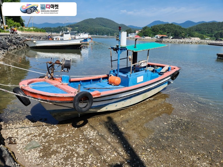 1.02톤 레저선(어선등록 서류 있음)을 판매합니다..