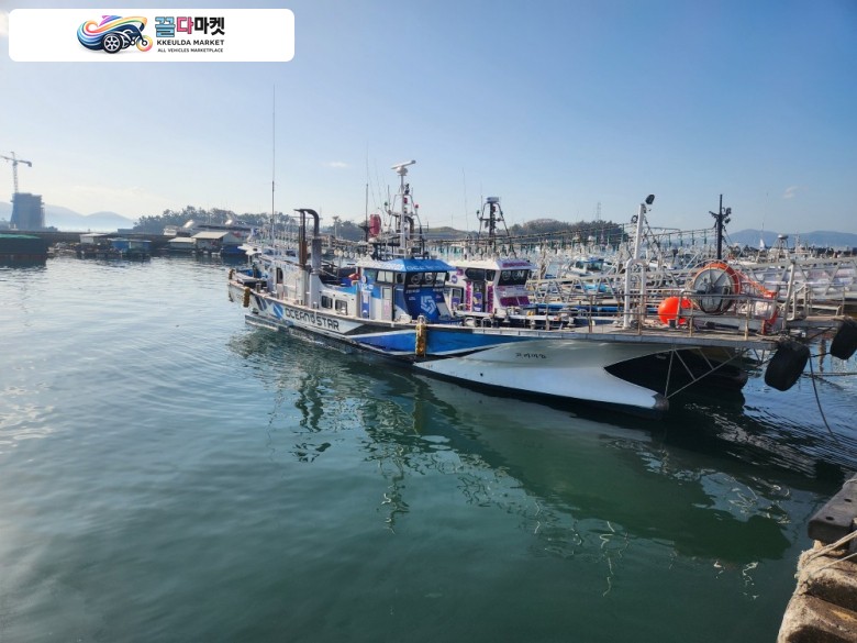 행운몰드9.77톤갈치전용선밑생활낚시가능하게작업 전자장비최상급.나이트비젼(금호마린) 허가포함(선체...