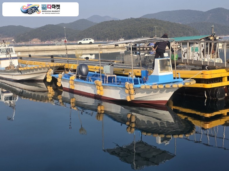 레저선 1.12톤 선외기 115마력 판매합니다.