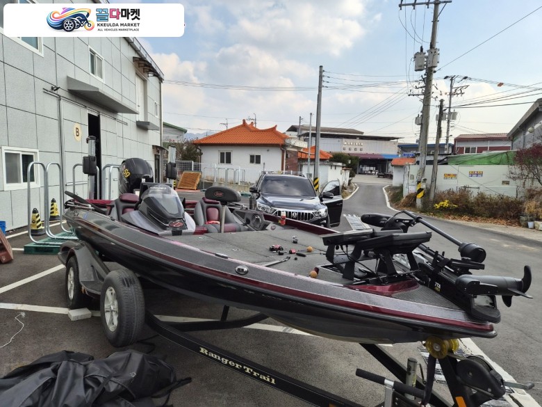 2014년식 Ranger Z118 C 머큐리 150마력 4 Stroke