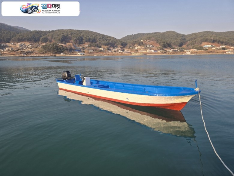 레져선 0.93톤 선외기 115마력 판매합니다.