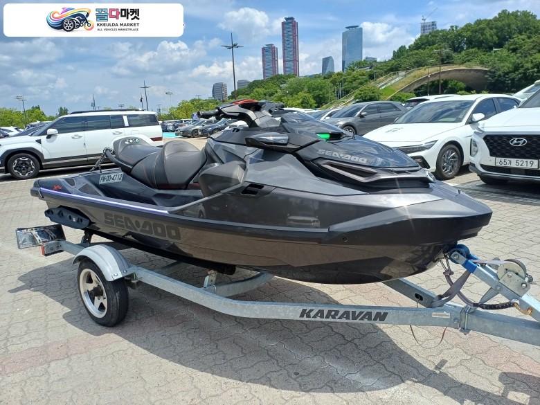 씨두 RXT X 300 2022년식 씨두 제트스키 판매합니다~